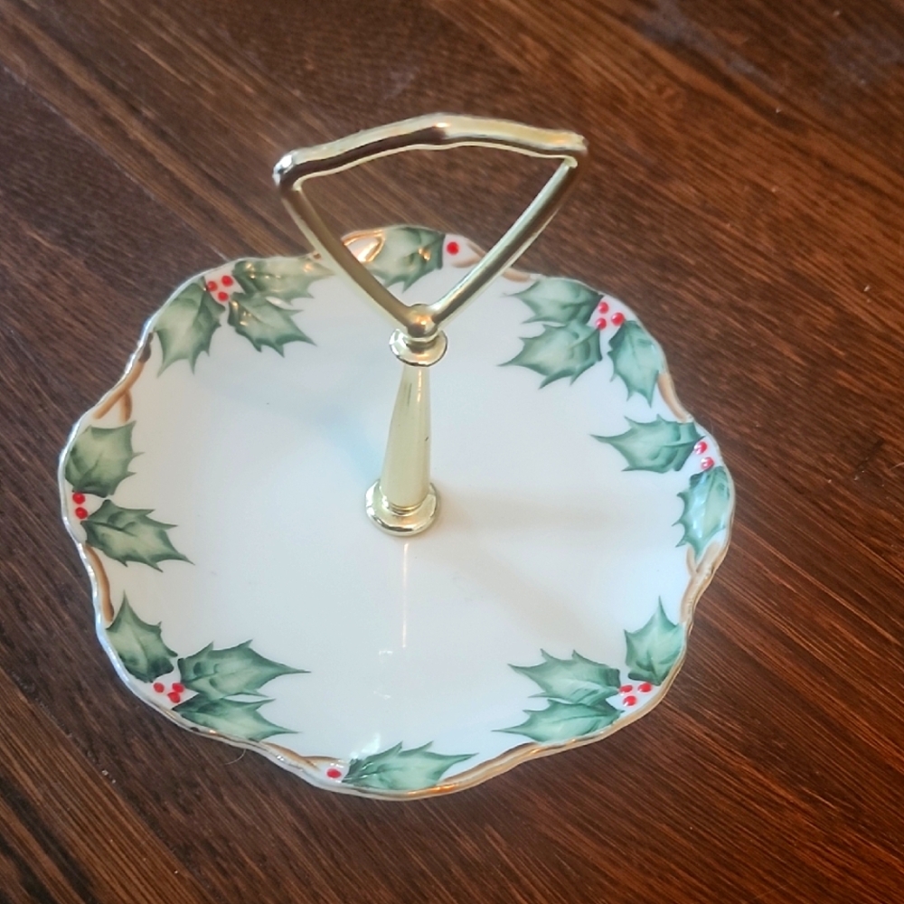 Lefton Festive Holly Leaf Two-Tiered Tray